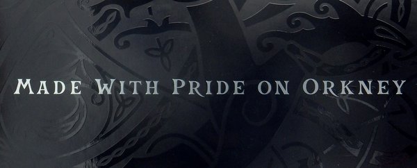 Highland Park 18 Jahre Viking Pride Travel Edition 46% (Intense & Balanced)
