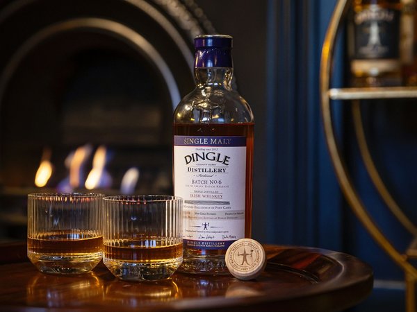 Dingle Single Malt Small Batch 6 Port Casks 46,5% (Irland / Irish Whiskey)