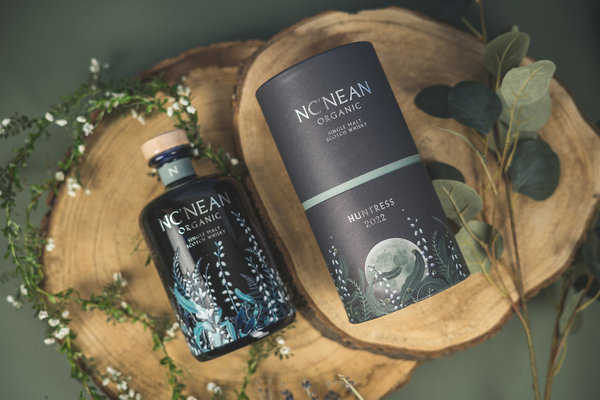 Nc'Nean Organic Single Malt Whisky Huntress Batch 01 48,5% (2022)