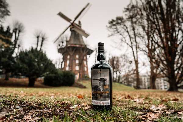 The Kinderdijk 8 Jahre Oloroso Sherry Cask - Dutch Windmill Collection 52,2% (Zuidam Distillers/Rum)